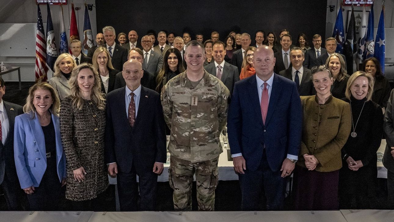 &Sigma;&tau;&eta; &Delta;&iota;ά&sigma;&kappa;&epsilon;&psi;&eta; &Alpha;&rho;&chi;&eta;&gamma;ώ&nu; &Alpha;&pi;&omicron;&sigma;&tau;&omicron;&lambda;ώ&nu; 2026 &sigma;&upsilon;&mu;&mu;&epsilon;&tau;&epsilon;ί&chi;&epsilon;