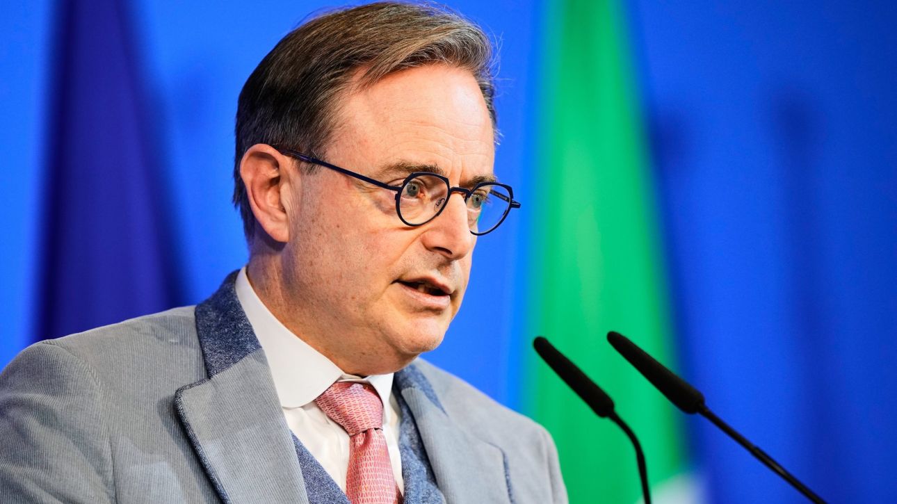 &Beta;έ&lambda;&gamma;&omicron;&sigmaf; &pi;&rho;&omega;&theta;&upsilon;&pi;&omicron;&upsilon;&rho;&gamma;ό&sigmaf; &gamma;&iota;&alpha; 600 &mu;έ&rho;&epsilon;&sigmaf; &alpha;&kappa;&upsilon;&beta;&epsilon;&rho;&nu;&eta;&sigma;ί&alpha;&sigmaf;: &laquo;&Pi;&rho;έ&pi;&epsilon;&iota; &nu;&alpha; &mu;&pi;&epsilon;&iota; &tau;έ&lambda;&omicron;&sigmaf; &sigma;&epsilon; &alpha;&upsilon;&tau;ό &tau;&omicron; &chi;ά&lambda;&iota;&raquo;