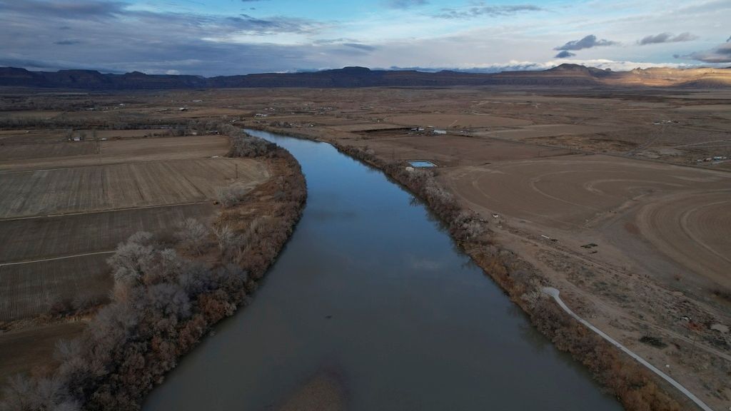 Επιστήμονες εξηγούν μετά από έναν αιώνα το μυστήριο του ποταμού που ρέει «ανηφορικά»