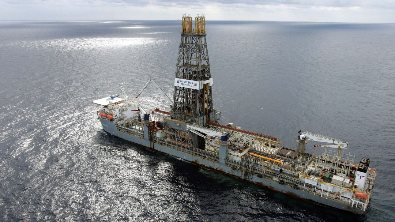 &Tau;&iota; &phi;έ&rho;&nu;&epsilon;&iota; &tau;&omicron; &sigma;&tau;&rho;&alpha;&tau;&eta;&gamma;&iota;&kappa;ό deal Chevron - Helleniq Energy &gamma;&iota;&alpha; &tau;&omicron;&upsilon;&sigmaf; &upsilon;&delta;&rho;&omicron;&gamma;&omicron;&nu;ά&nu;&theta;&rho;&alpha;&kappa;&epsilon;&sigmaf;