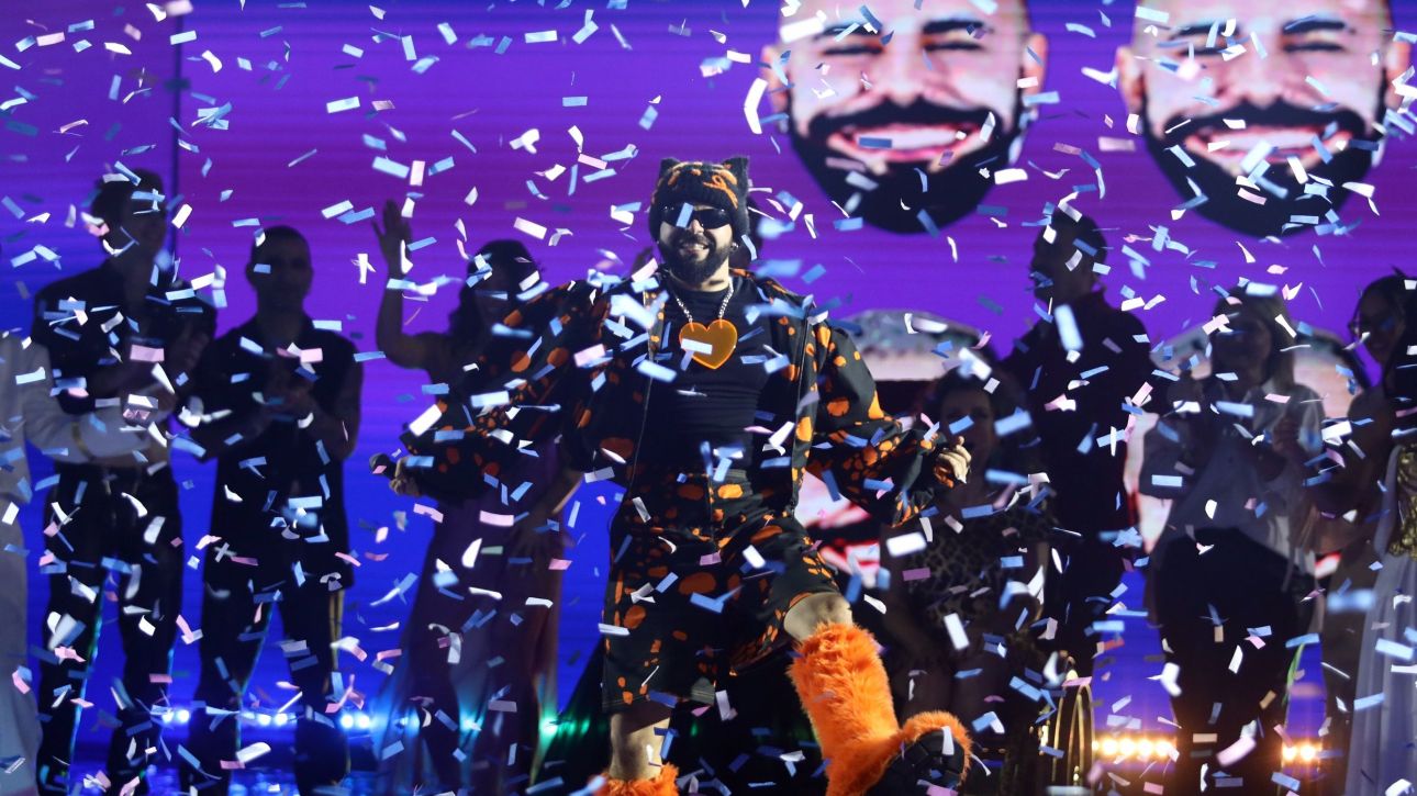 Eurovision: &Mu;&epsilon; &laquo;Ferto&raquo; &omicron; Akylas &sigma;&tau;&eta; &Beta;&iota;έ&nu;&nu;&eta; &ndash; &Pi;ή&rho;&epsilon; &tau;&omicron; &epsilon;&iota;&sigma;&iota;&tau;ή&rho;&iota;&omicron; &alpha;&pi;ό &kappa;&omicron;&iota;&nu;ό &kappa;&alpha;&iota; &epsilon;&pi;&iota;&tau;&rho;&omicron;&pi;ή