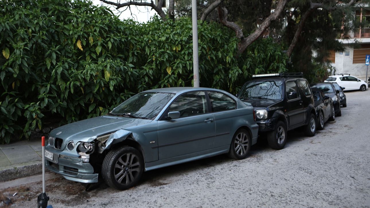 &Mu;&epsilon;&theta;&upsilon;&sigma;&mu;έ&nu;&eta; &omicron;&delta;&eta;&gamma;ό&sigmaf; έ&pi;&epsilon;&sigma;&epsilon; &pi;ά&nu;&omega; &sigma;&epsilon; &pi;έ&nu;&tau;&epsilon; &pi;&alpha;&rho;&kappa;&alpha;&rho;&iota;&sigma;&mu;έ&nu;&alpha; &alpha;&upsilon;&tau;&omicron;&kappa;ί&nu;&eta;&tau;&alpha; &sigma;&tau;&omicron; &Kappa;&omicron;&lambda;&omega;&nu;ά&kappa;&iota; &kappa;&alpha;&iota; &pi;&rho;&omicron;&kappa;ά&lambda;&epsilon;&sigma;&epsilon; &zeta;&eta;&mu;&iota;έ&sigmaf;