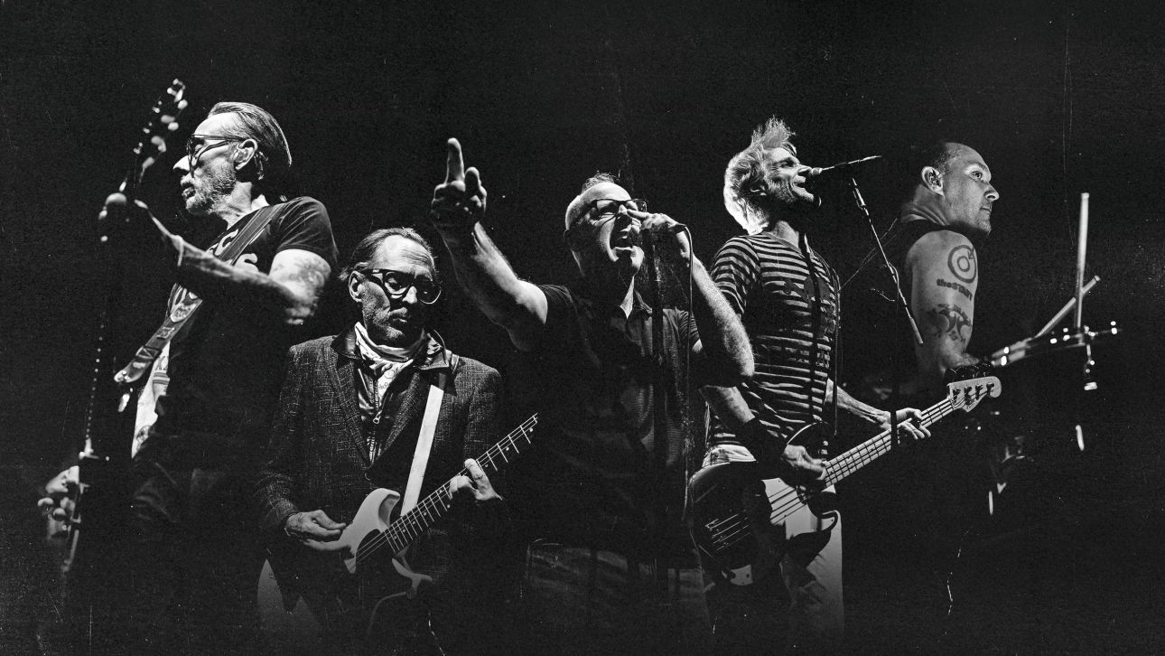 Οι Bad Religion στο CNN Greece: «Ο ήχος αλλάζει, η ουσία του punk όχι»