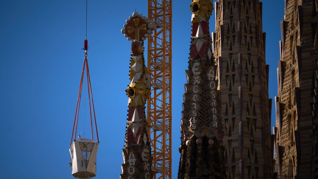 Πιο κοντά... στο Θεό η Σαγράδα Φαμίλια στη Βαρκελώνη - Έφτασε στο μέγιστο ύψος της μετά από 140 έτη