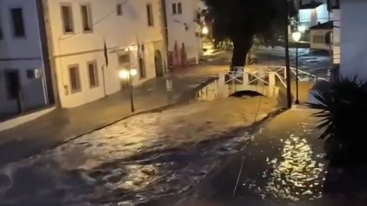 &laquo;&Beta;&omicron;ύ&lambda;&iota;&alpha;&xi;&epsilon;&raquo; &eta; &Lambda;ή&mu;&nu;&omicron;&sigmaf; &alpha;&pi;ό &tau;&eta;&nu; &kappa;&alpha;&kappa;&omicron;&kappa;&alpha;&iota;&rho;ί&alpha;: Έ&nu;&alpha; &alpha;&pi;έ&rho;&alpha;&nu;&tau;&omicron; &laquo;&pi;&omicron;&tau;ά&mu;&iota;&raquo; &eta; &Mu;ύ&rho;&iota;&nu;&alpha; - &Alpha;&kappa;&alpha;&tau;ά&lambda;&lambda;&eta;&lambda;&omicron; &tau;&omicron; &nu;&epsilon;&rho;ό &gamma;&iota;&alpha; &pi;ό&sigma;&eta;