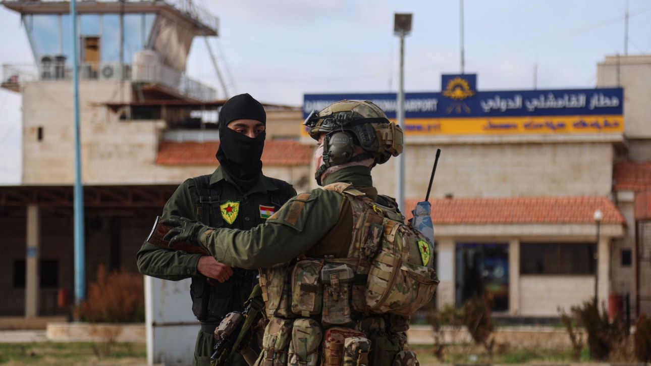 &Sigma;&upsilon;&rho;ί&alpha;: &Omicron;&iota; &Kappa;&omicron;ύ&rho;&delta;&omicron;&iota; &pi;&alpha;&rho;έ&delta;&omega;&sigma;&alpha;&nu; &sigma;&tau;&iota;&sigmaf; &sigma;&upsilon;&rho;&iota;&alpha;&kappa;έ&sigmaf; &alpha;&rho;&chi;έ&sigmaf; &tau;&omicron; &alpha;&epsilon;&rho;&omicron;&delta;&rho;ό&mu;&iota;&omicron; &tau;&omicron;&upsilon; &Kappa;&alpha;&mu;&iota;&sigma;&lambda;ί