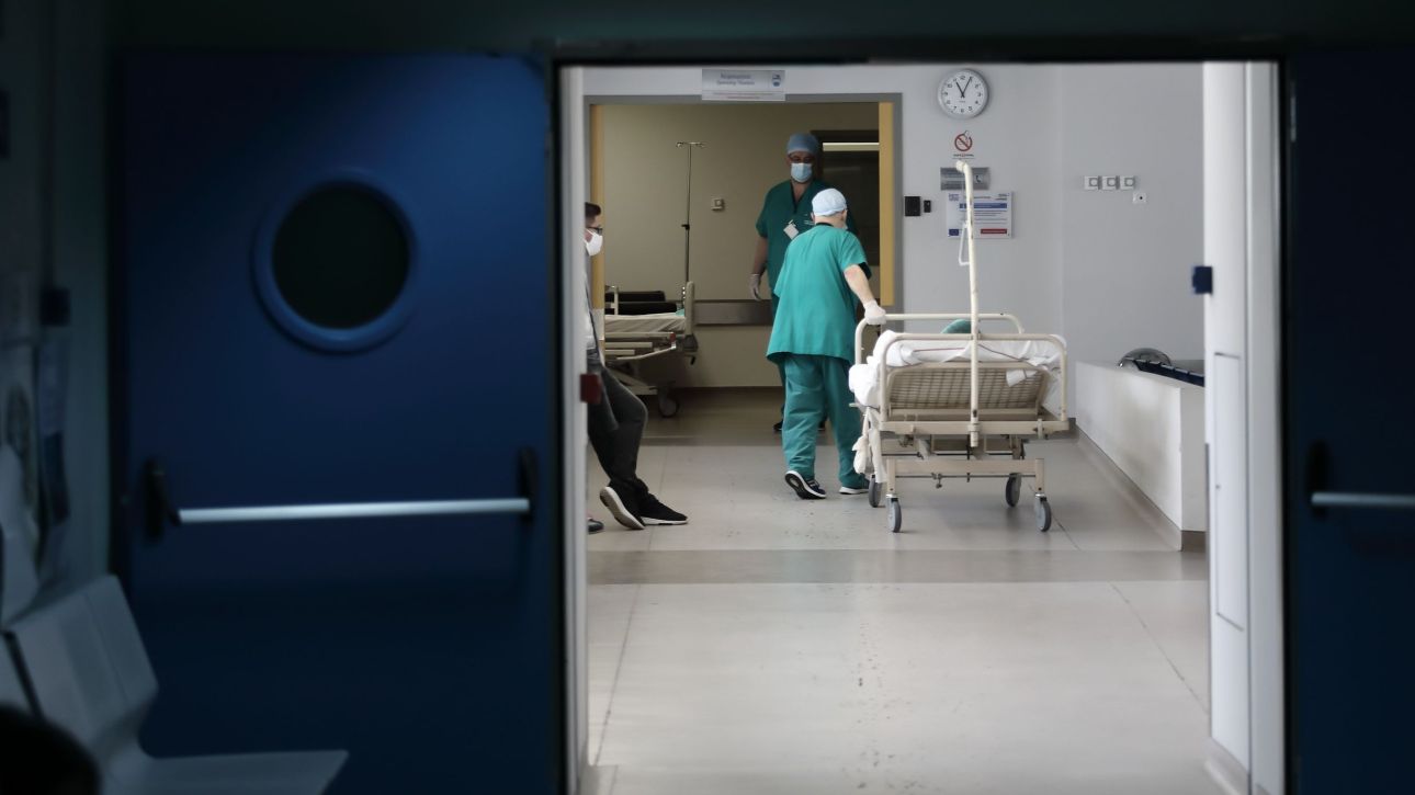 &Alpha;ί&gamma;&iota;&omicron;: &Mu;&epsilon; 12 &sigma;&kappa;ά&gamma;&iota;&alpha; &sigma;&tau;&alpha; &pi;ό&delta;&iota;&alpha; &omicron; 15&chi;&rho;&omicron;&nu;&omicron;&sigmaf; &pi;&omicron;&upsilon; &delta;έ&chi;&theta;&eta;&kappa;&epsilon; &pi;&upsilon;&rho;&omicron;&beta;&omicron;&lambda;&iota;&sigma;&mu;&omicron;ύ&sigmaf; &alpha;&pi;ό 46&chi;&rho;&omicron;&nu;&omicron; - &Sigma;&tau;&eta; &theta;ά&lambda;&alpha;&sigma;&sigma;&alpha; &tau;&omicron; ό&pi;&lambda;&omicron;