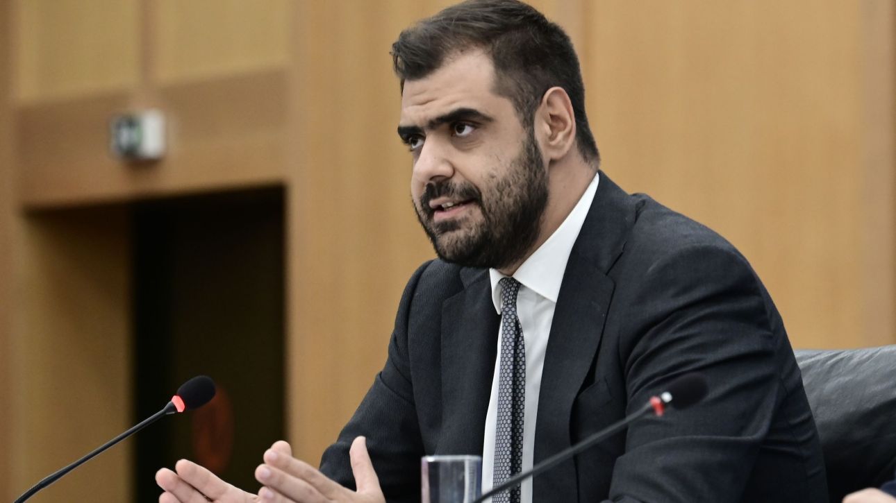 Μαρινάκης για Ανδρουλάκη: «Πολλές δεκαετίες πίσω ο πρόεδρος του ΠΑΣΟΚ»