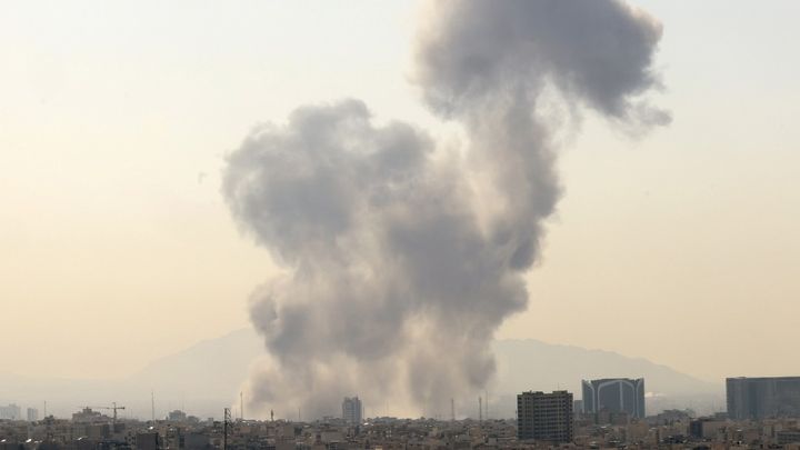 Ανάφλεξη στη Μέση Ανατολή: Επιθεση ΗΠΑ και Ισραήλ στο Ιράν - Αντίποινα της Τεχεράνης