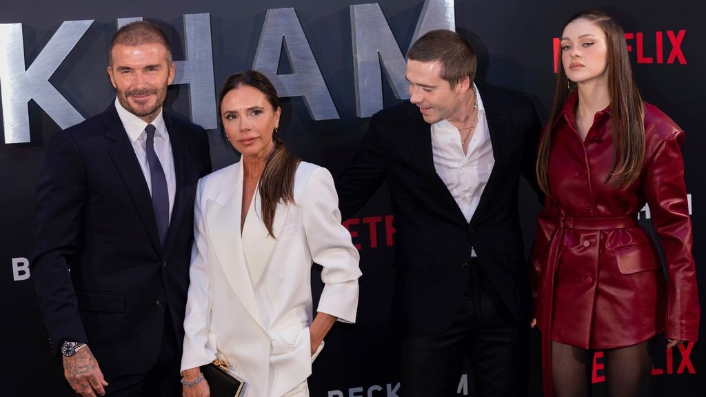 Ντέιβιντ και Βικτόρια Μπέκαμ εύχονται στον Μπρούκλιν για τα γενέθλια του εν μέσω οικογενειακής ρήξης