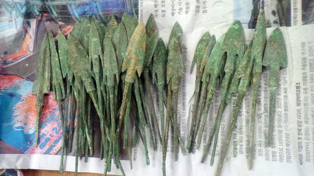 ΗΠΑ: Κατασχέθηκαν σπαθιά και βέλη 4.000 ετών που είχαν λεηλατηθεί από το Ιράν