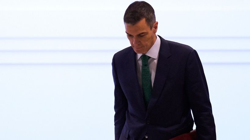 Ισπανία: Ερευνα της αστυνομίας στην έδρα του Σοσιαλιστικού Κόμματος για παράνομες χρηματοδοτήσεις