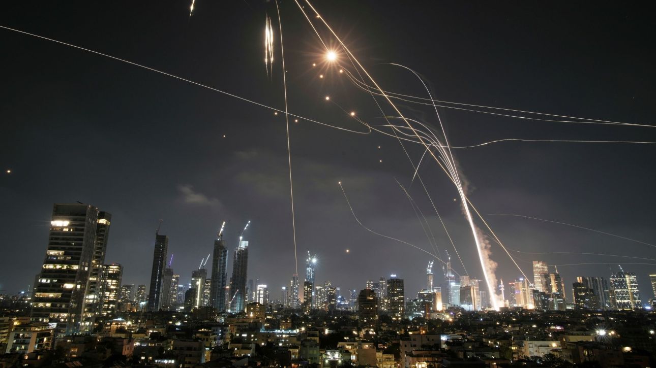 &Iota;&rho;ά&nu;: &Omicron;&iota; &pi;ύ&rho;&alpha;&upsilon;&lambda;&omicron;ί &mu;&alpha;&sigmaf; &mu;&pi;&omicron;&rho;&omicron;ύ&nu; &nu;&alpha; &sigma;&tau;&omicron;&chi;&epsilon;ύ&sigma;&omicron;&upsilon;&nu; &omicron;&pi;&omicron;&iota;&alpha;&delta;ή&pi;&omicron;&tau;&epsilon; &tau;&omicron;&pi;&omicron;&theta;&epsilon;&sigma;ί&alpha; &theta;έ&lambda;&omicron;&upsilon;&mu;&epsilon;