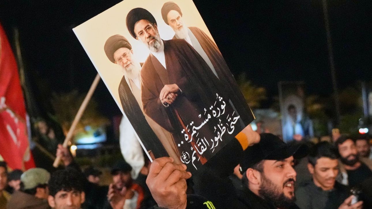 &Gamma;&iota;&alpha;&tau;ί &delta;&epsilon;&nu; &pi;&rho;&omicron;&kappa;&alpha;&lambda;&epsilon;ί έ&kappa;&pi;&lambda;&eta;&xi;&eta; &eta; &laquo;&epsilon;&xi;&alpha;&phi;ά&nu;&iota;&sigma;&eta;&raquo; &tau;&omicron;&upsilon; &nu;έ&omicron;&upsilon; &Iota;&rho;&alpha;&nu;&omicron;ύ &eta;&gamma;έ&tau;&eta; - &Omicron;&iota; &lambda;ό&gamma;&omicron;&iota; &pi;ί&sigma;&omega; &alpha;&pi;ό &tau;&eta;&nu; &alpha;&pi;&omicron;&upsilon;&sigma;ί&alpha;