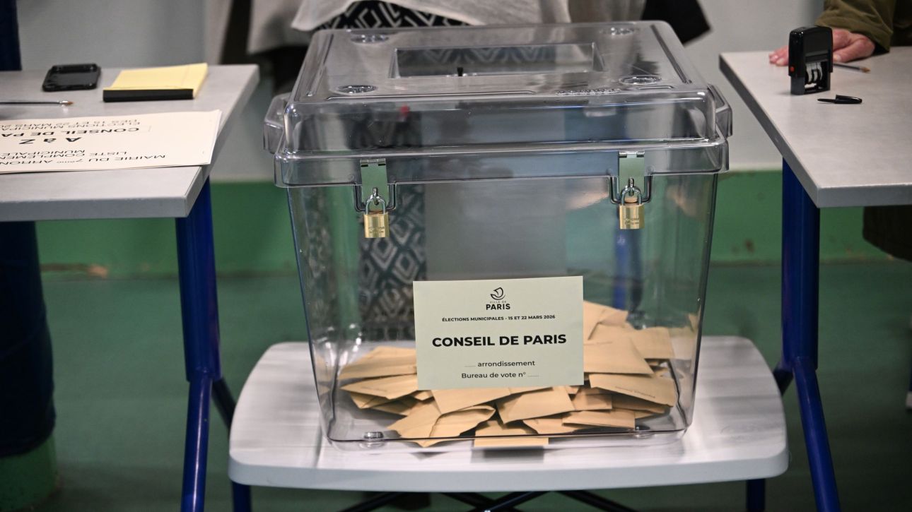 &Sigma;&tau;&iota;&sigmaf; &kappa;ά&lambda;&pi;&epsilon;&sigmaf; &sigma;ή&mu;&epsilon;&rho;&alpha; &omicron;&iota; &Gamma;ά&lambda;&lambda;&omicron;&iota; &gamma;&iota;&alpha; &nu;&alpha; &epsilon;&kappa;&lambda;έ&xi;&omicron;&upsilon;&nu; &tau;&omicron;&upsilon;&sigmaf; &delta;&eta;&mu;&omicron;&tau;&iota;&kappa;&omicron;ύ&sigmaf; &tau;&omicron;&upsilon;&sigmaf; ά&rho;&chi;&omicron;&nu;&tau;&epsilon;&sigmaf;