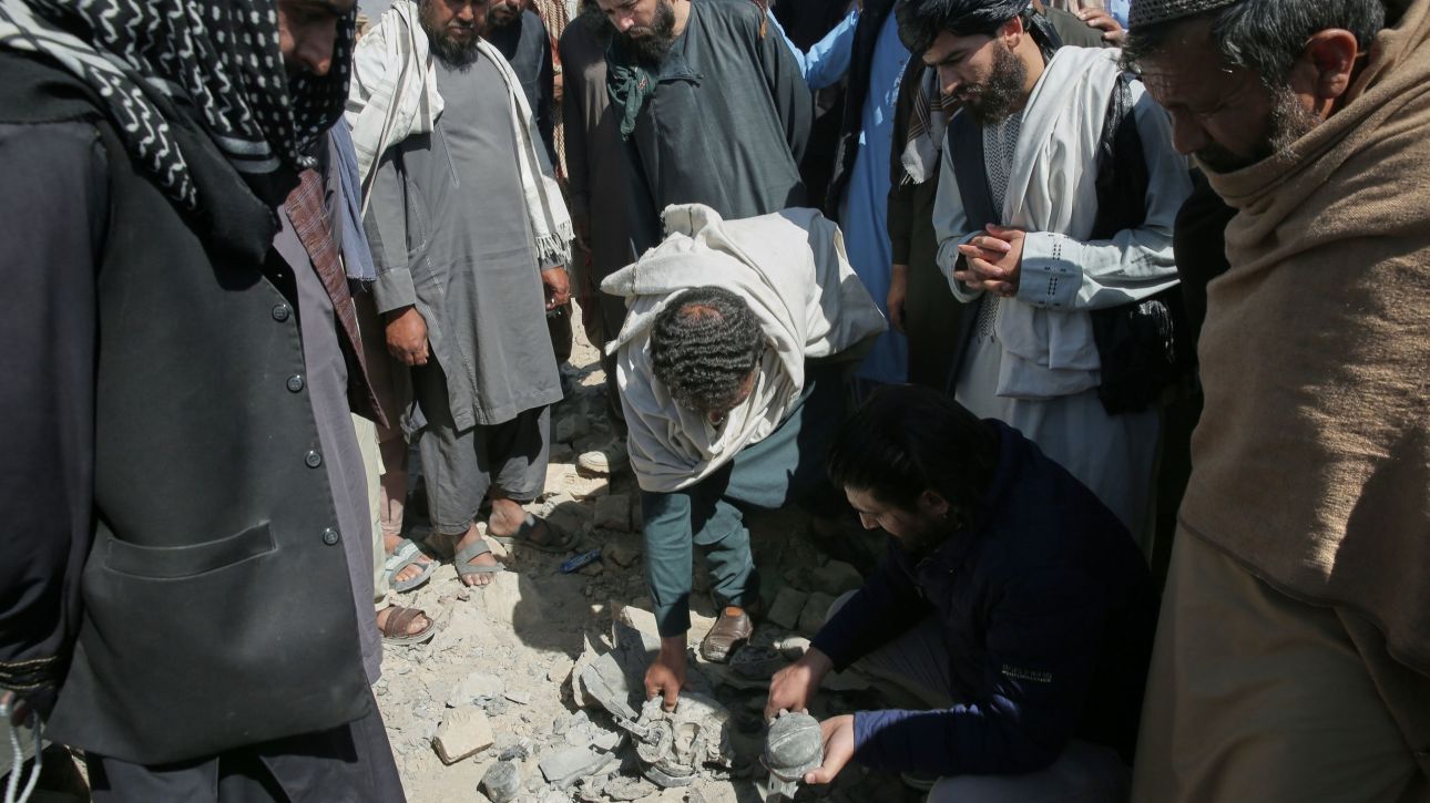 &Alpha;&phi;&gamma;&alpha;&nu;&iota;&sigma;&tau;ά&nu;: &Epsilon;&kappa;&alpha;&tau;&omicron;&nu;&tau;ά&delta;&epsilon;&sigmaf; &nu;&epsilon;&kappa;&rho;&omicron;ί &mu;&epsilon;&tau;ά &tau;&eta;&nu; &epsilon;&pi;ί&theta;&epsilon;&sigma;&eta; &tau;&omicron;&upsilon; &Pi;&alpha;&kappa;&iota;&sigma;&tau;ά&nu; &sigma;&epsilon; &kappa;έ&nu;&tau;&rho;&omicron; &alpha;&pi;&omicron;&tau;&omicron;&xi;ί&nu;&omega;&sigma;&eta;&sigmaf; &sigma;&tau;&eta;&nu; &Kappa;&alpha;&mu;&pi;&omicron;ύ&lambda;