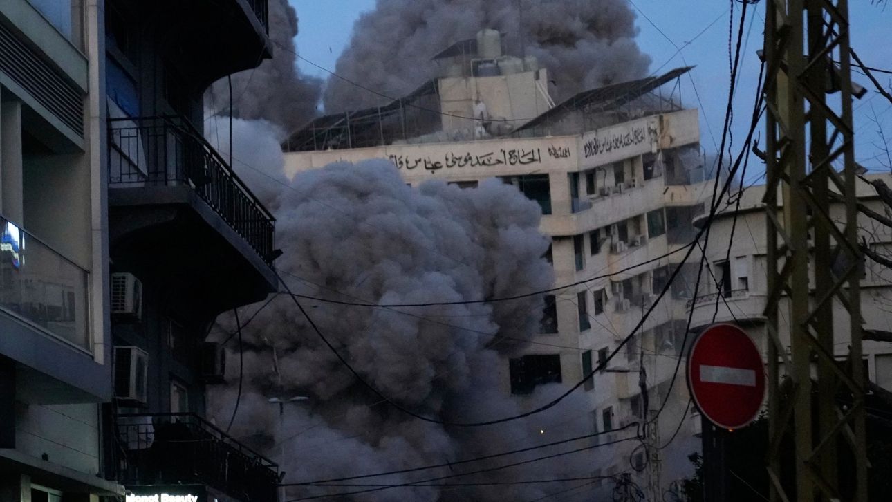 &Sigma;&phi;&omicron;&delta;&rho;&omicron;ί &iota;&sigma;&rho;&alpha;&eta;&lambda;&iota;&nu;&omicron;ί &beta;&omicron;&mu;&beta;&alpha;&rho;&delta;&iota;&sigma;&mu;&omicron;ί &sigma;&tau;&omicron; &Lambda;ί&beta;&alpha;&nu;&omicron; - Έ&xi;&iota; &nu;&epsilon;&kappa;&rho;&omicron;ί &kappa;&alpha;&iota; 24 &tau;&rho;&alpha;&upsilon;&mu;&alpha;&tau;ί&epsilon;&sigmaf;