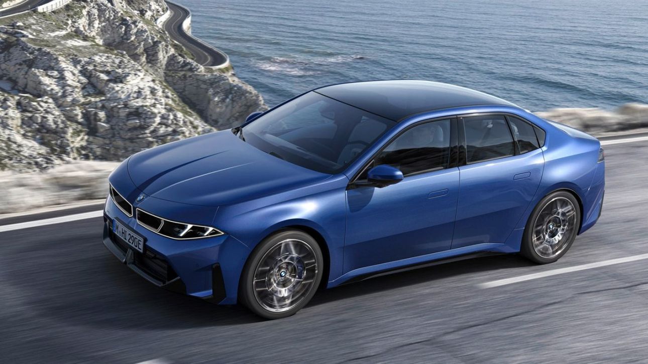 &Nu;έ&alpha; BMW i3: &Eta; &Sigma;&epsilon;&iota;&rho;ά 3 &alpha;&lambda;&lambda;ά&zeta;&epsilon;&iota; &epsilon;&pi;&omicron;&chi;ή &kappa;&alpha;&iota; &gamma;ί&nu;&epsilon;&tau;&alpha;&iota; &eta;&lambda;&epsilon;&kappa;&tau;&rho;&iota;&kappa;ή