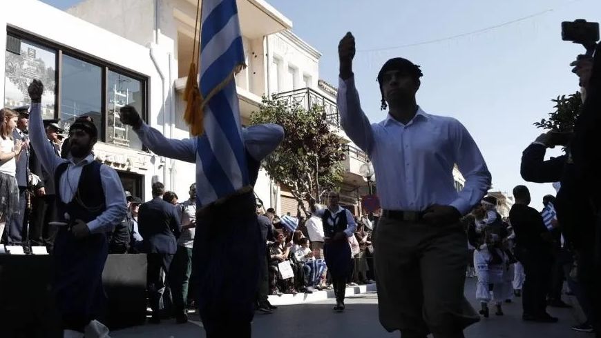 25η Μαρτίου: Ακυρώθηκαν οι παρελάσεις σε Ηράκλειο, Ρέθυμνο και Χανιά λόγω επιδείνωσης του καιρού