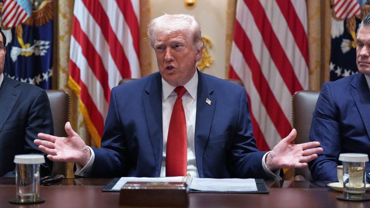 Νέα προειδοποίηση Τραμπ: Θα χάσουν τα εργοστάσια ενέργειας αν δεν ανοίξουν το Ορμούζ έως την Τρίτη