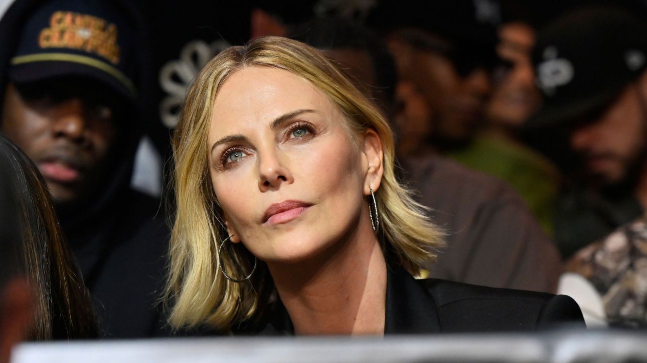 Η Σαρλίζ Θερόν επιστρέφει στο Netflix με το καταιγιστικό «Apex» - Ένας εφιάλτης στην άγρια φύση