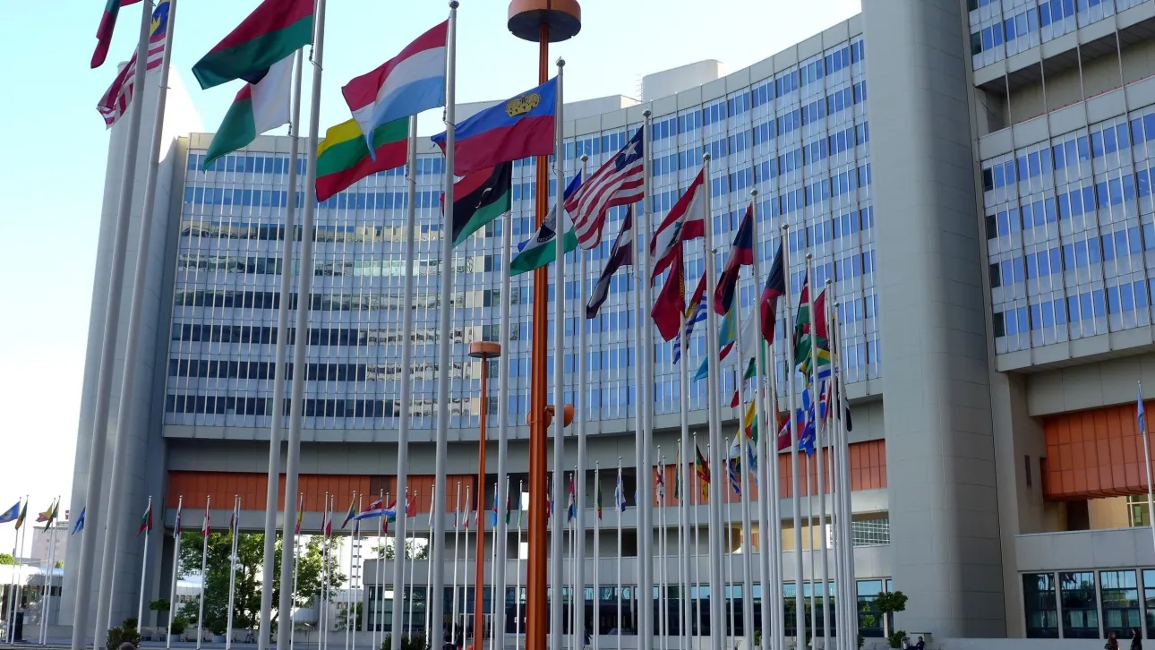 ΟΗΕ και Ερυθρός Σταυρός προειδοποιούν για τα αυτόνομα όπλα / «Κοντά σε ηθική κόκκινη γραμμή»