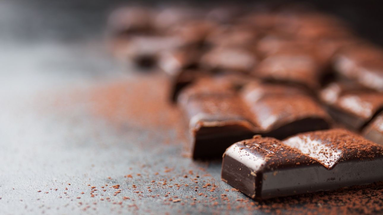 &Gamma;&lambda;&upsilon;&kappa;&iota;ά... &lambda;&eta;&sigma;&tau;&epsilon;ί&alpha;: Έ&kappa;&lambda;&epsilon;&psi;&alpha;&nu; 12 &tau;ό&nu;&omicron;&upsilon;&sigmaf; &sigma;&omicron;&kappa;&omicron;&lambda;ά&tau;&alpha;&sigmaf; &sigma;&tau;&eta;&nu; &Epsilon;&upsilon;&rho;ώ&pi;&eta; - &Kappa;ί&nu;&delta;&upsilon;&nu;&omicron;&sigmaf; &epsilon;&lambda;&lambda;&epsilon;ί&psi;&epsilon;&omega;&nu; &tau;&omicron; &Pi;ά&sigma;&chi;&alpha;