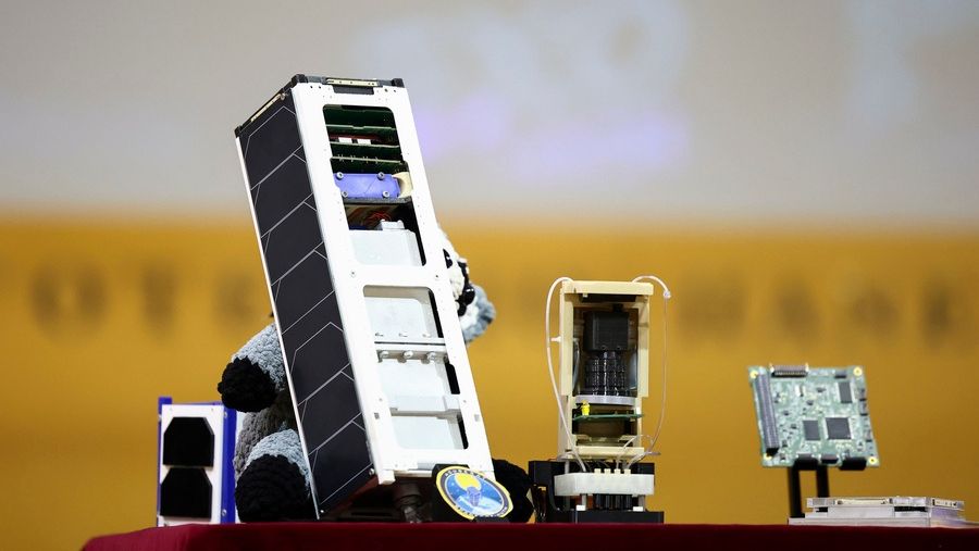 Θεσσαλονίκη: Το ΑΠΘ ετοιμάζεται να «πάει Διάστημα» με τον νανοδορυφόρο PeakSat