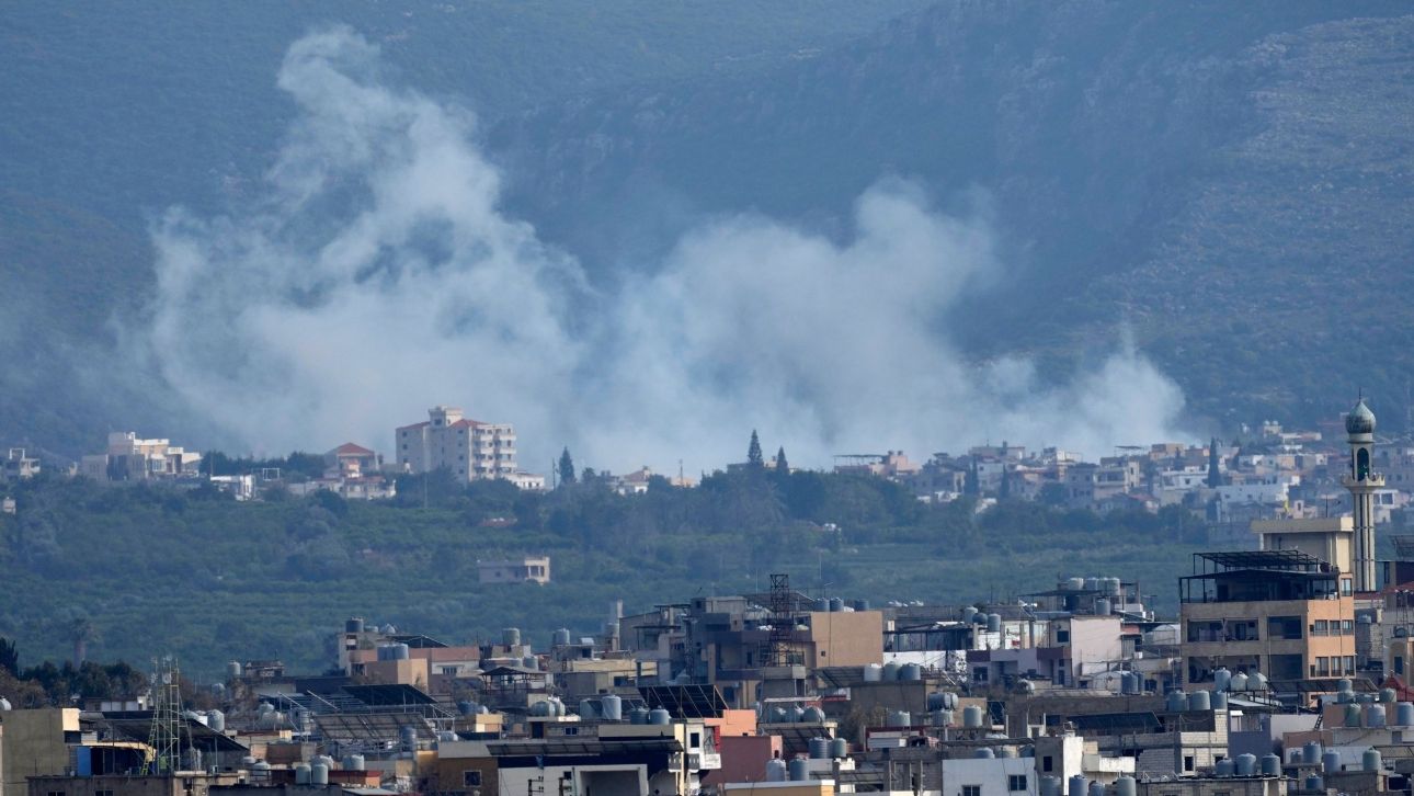 Νέο μπαράζ επιθέσεων από το Ιράν στο Ισραήλ - Ο Τραμπ προειδοποιεί με κατάληψη στο νησί Χαργκ