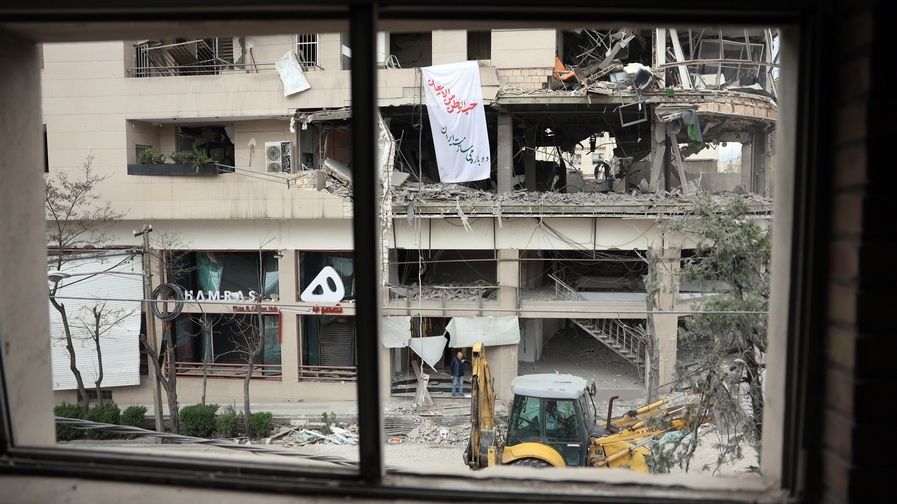 To «θρίλερ» των διαπραγματεύσεων Ουάσινγκτον – Τεχεράνης και η ελληνική στάση