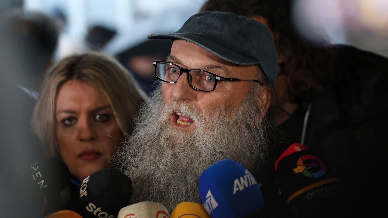 «Αδιανόητο να κοιτάζω τη δίκη για το παιδί μου από οθόνη»: Ενοχλημένοι οι συγγενείς από τα νέα μέτρα