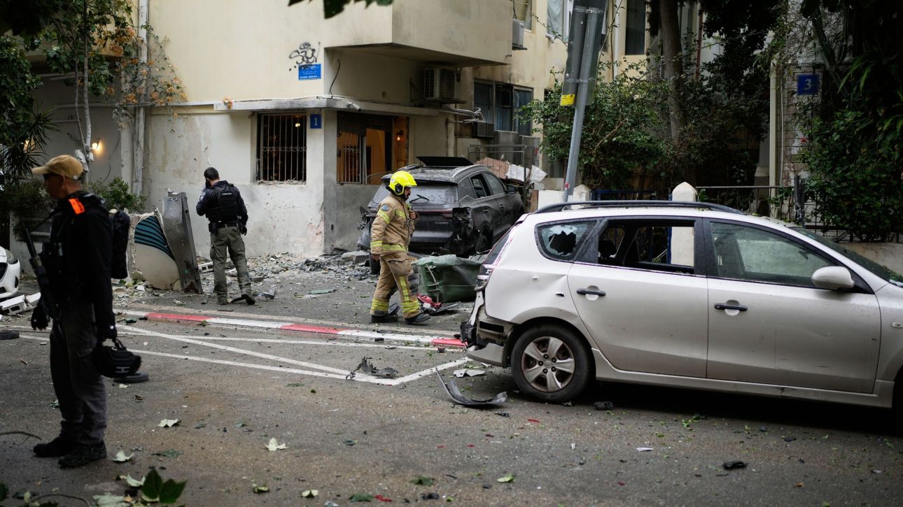 &Tau;&omicron; &Iota;&rho;ά&nu; &chi;&tau;ύ&pi;&eta;&sigma;&epsilon; &tau;&omicron; &Tau;&epsilon;&lambda; &Alpha;&beta;ί&beta; &mu;&epsilon; &beta;ό&mu;&beta;&epsilon;&sigmaf; &delta;&iota;&alpha;&sigma;&pi;&omicron;&rho;ά&sigmaf;