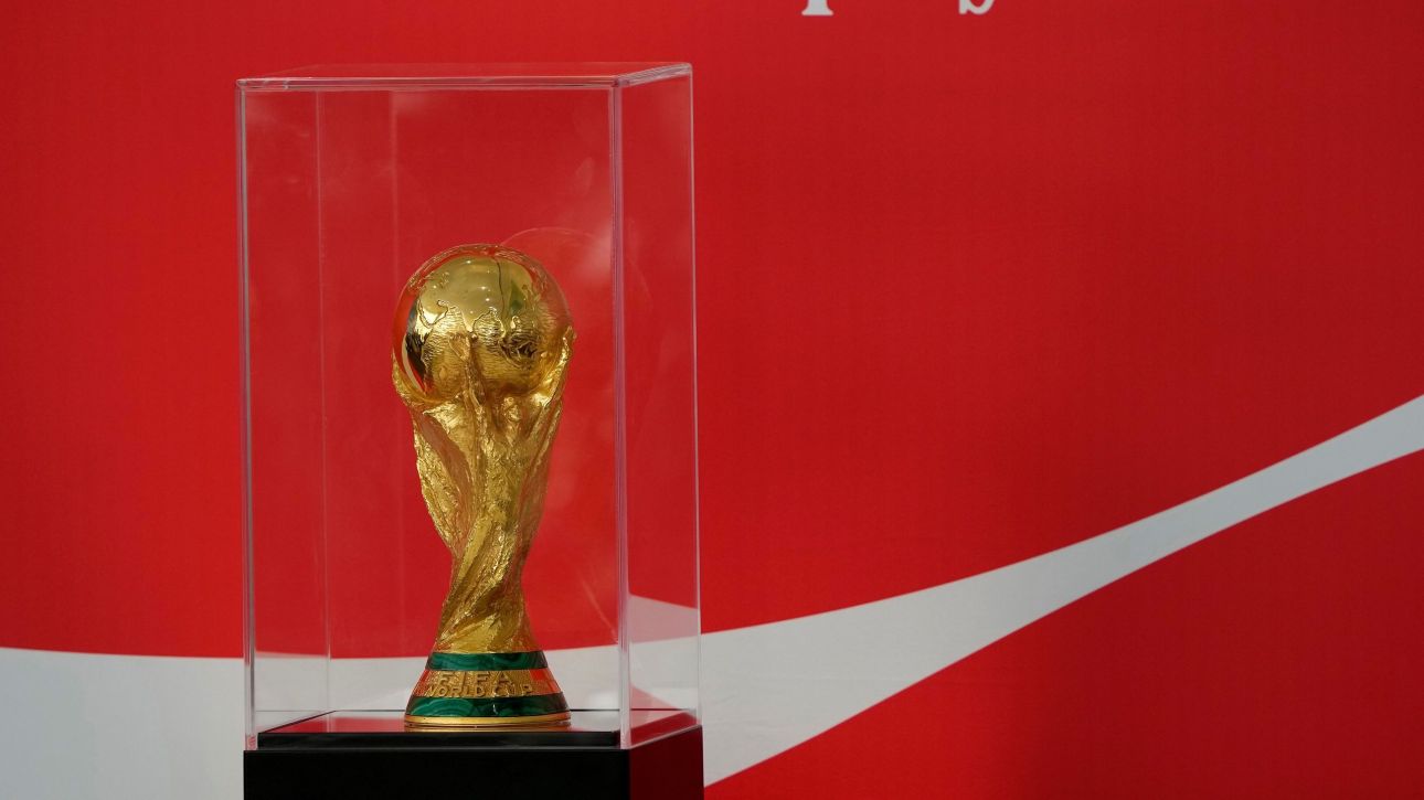 &Mu;&omicron;&upsilon;&nu;&tau;&iota;ά&lambda; 2026: &laquo;&Phi;&omega;&tau;&iota;ά&raquo; &tau;&alpha; &epsilon;&iota;&sigma;&iota;&tau;ή&rho;&iota;&alpha; &ndash; Έ&omega;&sigmaf; 10.990 &delta;&omicron;&lambda;ά&rho;&iota;&alpha; &gamma;&iota;&alpha; &tau;&omicron;&nu; &tau;&epsilon;&lambda;&iota;&kappa;ό, &chi;ά&omicron;&sigmaf; &sigma;&tau;&eta;&nu; &pi;ώ&lambda;&eta;&sigma;&eta;