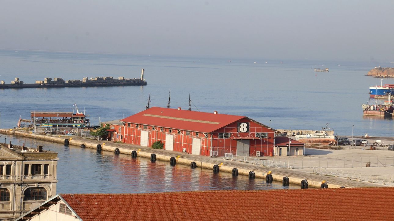 Στο νοσοκομείο εργαζόμενη στο λιμάνι Θεσσαλονίκης - Έπεσε από σκάλα