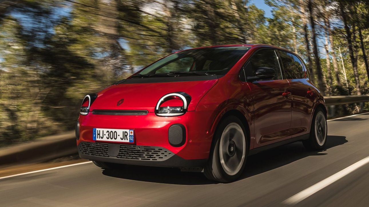 Μπορεί το νέο Renault Twingo να κάνει τα μικρά αυτοκίνητα και πάλι ελκυστικά;