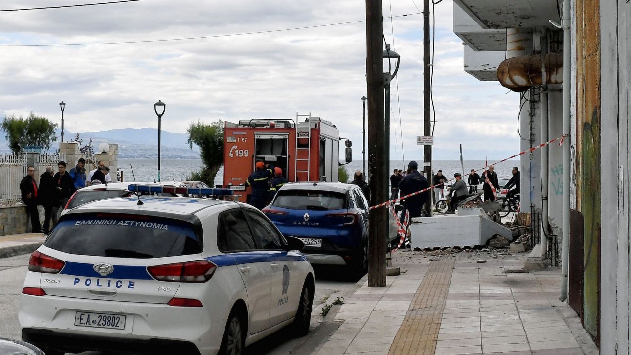 &Epsilon;&lambda;&epsilon;ύ&theta;&epsilon;&rho;&omicron;&iota; &omicron; &epsilon;&rho;&gamma;&omicron;&lambda;ά&beta;&omicron;&sigmaf; &kappa;&alpha;&iota; &omicron; &mu;&eta;&chi;&alpha;&nu;&iota;&kappa;ό&sigmaf; &gamma;&iota;&alpha; &tau;&omicron;&nu; &theta;ά&nu;&alpha;&tau;&omicron; &tau;&eta;&sigmaf; 43&chi;&rho;&omicron;&nu;&eta;&sigmaf; &mu;&eta;&tau;έ&rho;&alpha;&sigmaf; &sigma;&tau;&eta;&nu; &Kappa;ό&rho;&iota;&nu;&theta;&omicron;