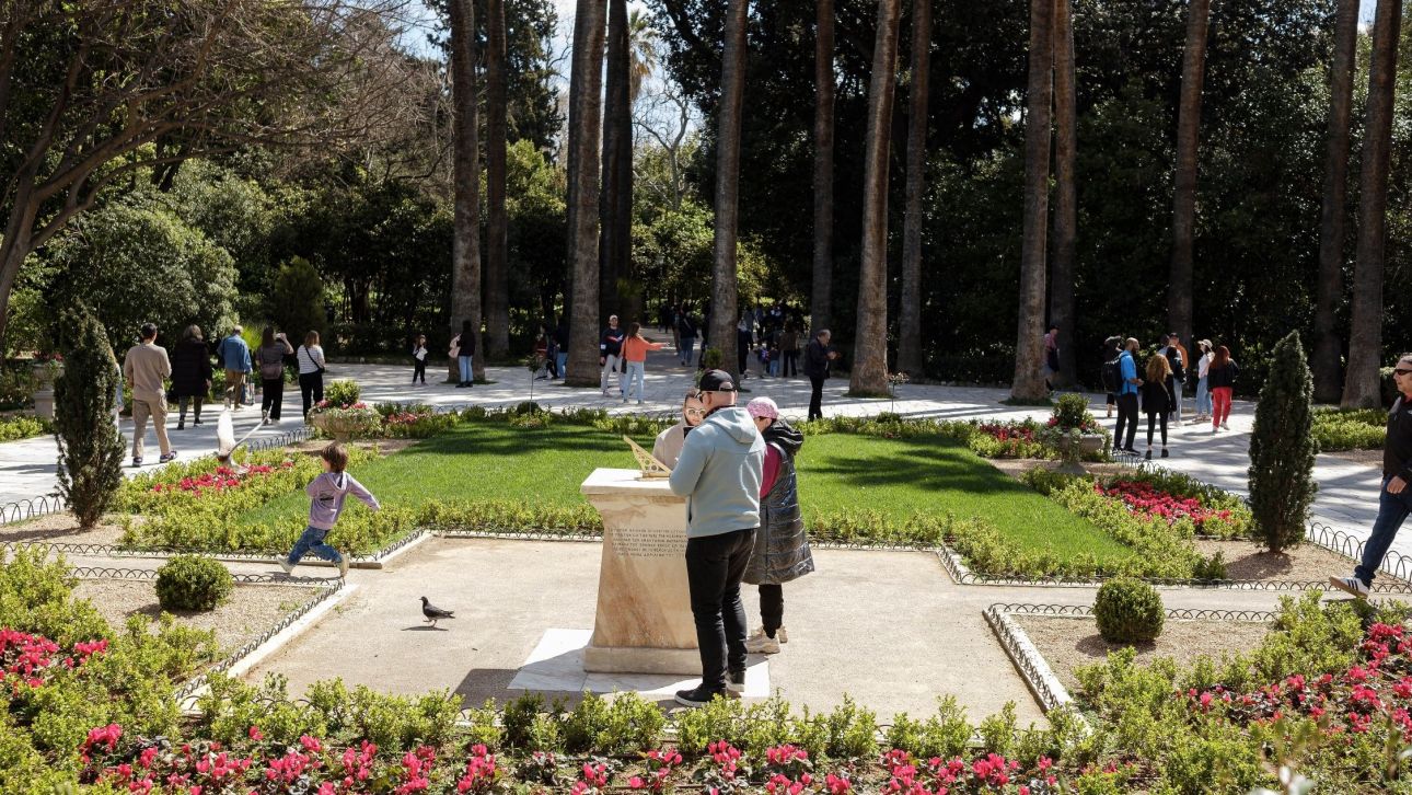 Στους 28 βαθμούς ο υδράργυρος - Ποιες περιοχές υποδέχθηκαν νωρίτερα το... καλοκαίρι