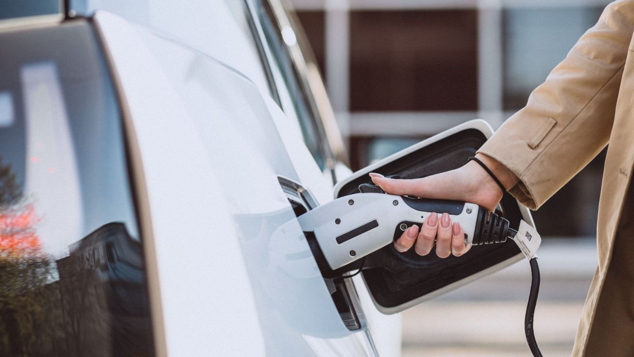 «Κινούμαι Ηλεκτρικά»: Στα 66 εκατ. ευρώ ο προϋπολογισμός – Ποια η προθεσμία των αιτήσεων