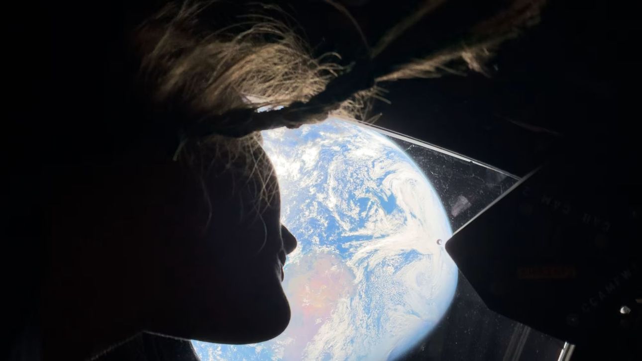 Το «overview effect»: Γιατί οι αστροναύτες βλέπουν αλλιώς τη Γη από το Διάστημα