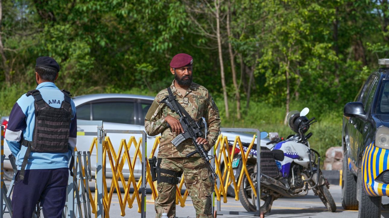Πώς το Πακιστάν κατάφερε να αναλάβει ρόλο πρωταγωνιστή στις ειρηνευτικές συνομιλίες ΗΠΑ - Ιράν
