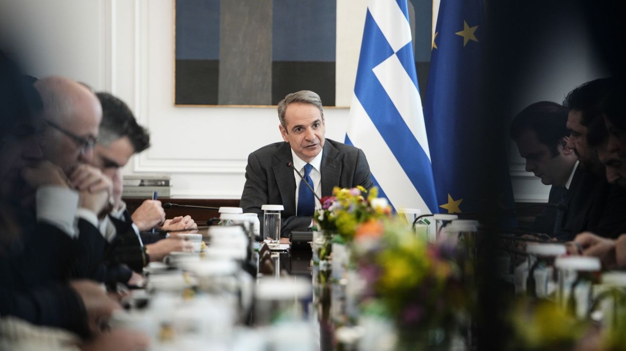 &Epsilon;&pi;&iota;&chi;&epsilon;ί&rho;&eta;&sigma;&eta; &laquo;&alpha;&nu;&alpha;&sigma;ύ&nu;&tau;&alpha;&xi;&eta;&raquo; &gamma;&iota;&alpha; &tau;&omicron; &Mu;&alpha;&xi;ί&mu;&omicron;&upsilon; &mu;&epsilon;&tau;ά &tau;&omicron; &Pi;ά&sigma;&chi;&alpha; - &Mu;ά&chi;&epsilon;&sigmaf; &epsilon;&nu;&tau;ό&sigmaf; &kappa;&alpha;&iota; &epsilon;&kappa;&tau;ό&sigmaf;