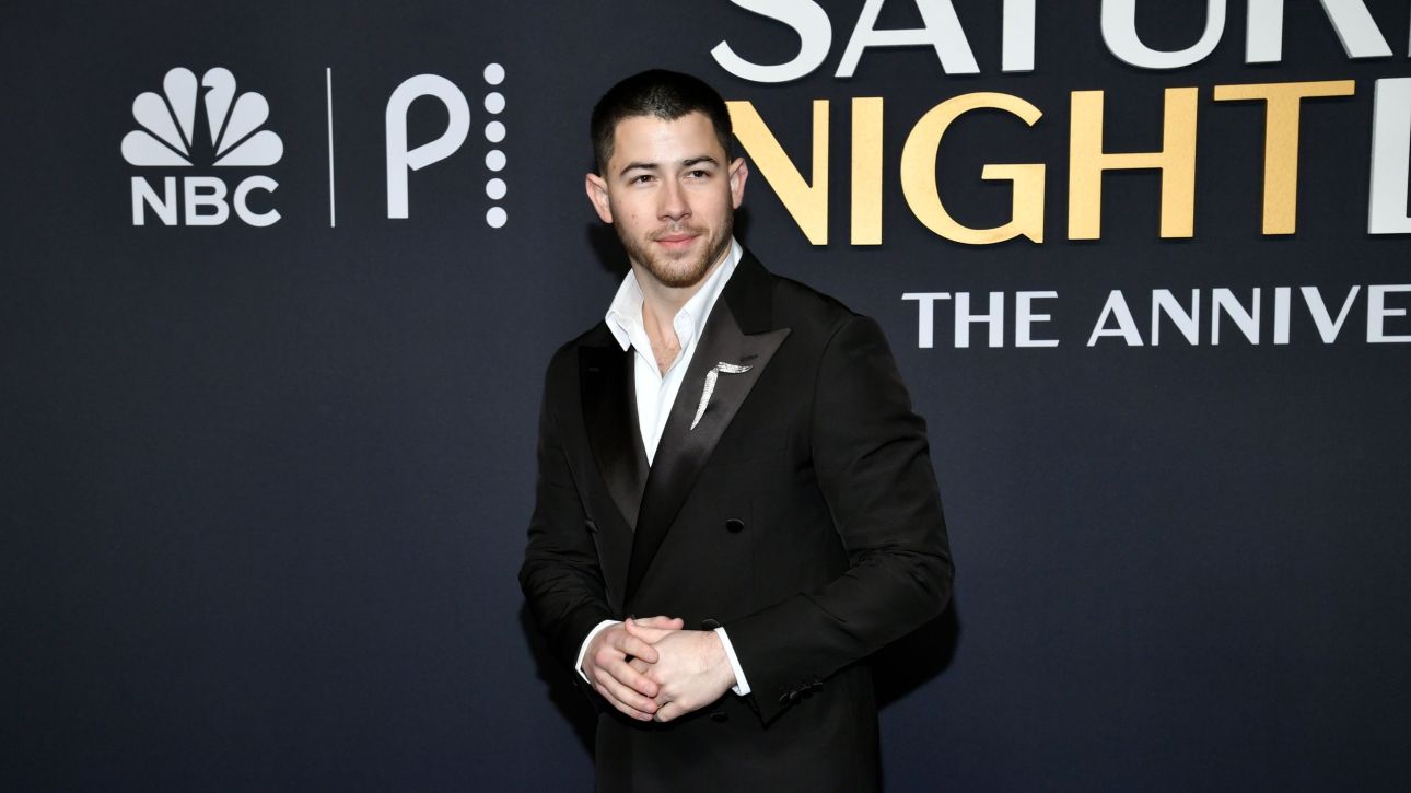 Από αμετανόητος εργένης... μπαμπάς: Ο Νικ Τζόνας πρωταγωνιστεί στη νέα ρομαντική ταινία του Netflix