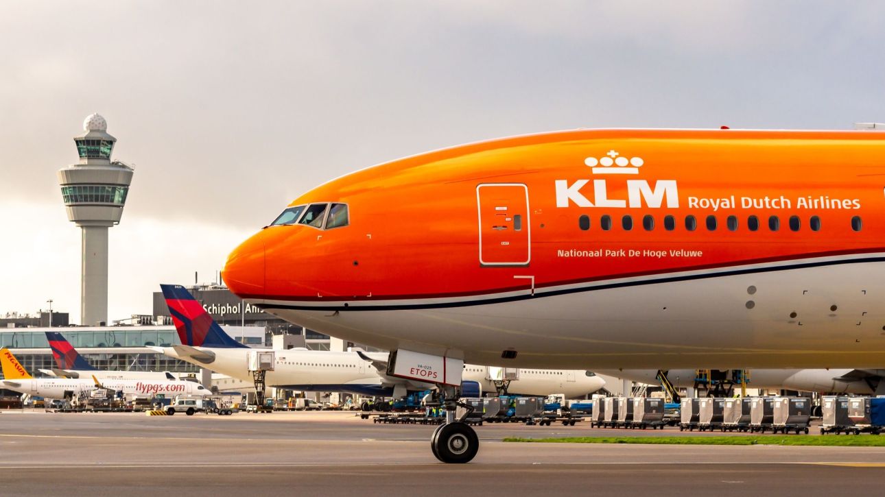 &Alpha;&kappa;&upsilon;&rho;ώ&nu;&omicron;&nu;&tau;&alpha;&iota; 160 &pi;&tau;ή&sigma;&epsilon;&iota;&sigmaf; &tau;&eta;&sigmaf; KLM &lambda;ό&gamma;&omega; &tau;&eta;&sigmaf; &alpha;ύ&xi;&eta;&sigma;&eta;&sigmaf; &tau;&omicron;&upsilon; &kappa;ό&sigma;&tau;&omicron;&upsilon;&sigmaf; &kappa;&alpha;&upsilon;&sigma;ί&mu;&omega;&nu;