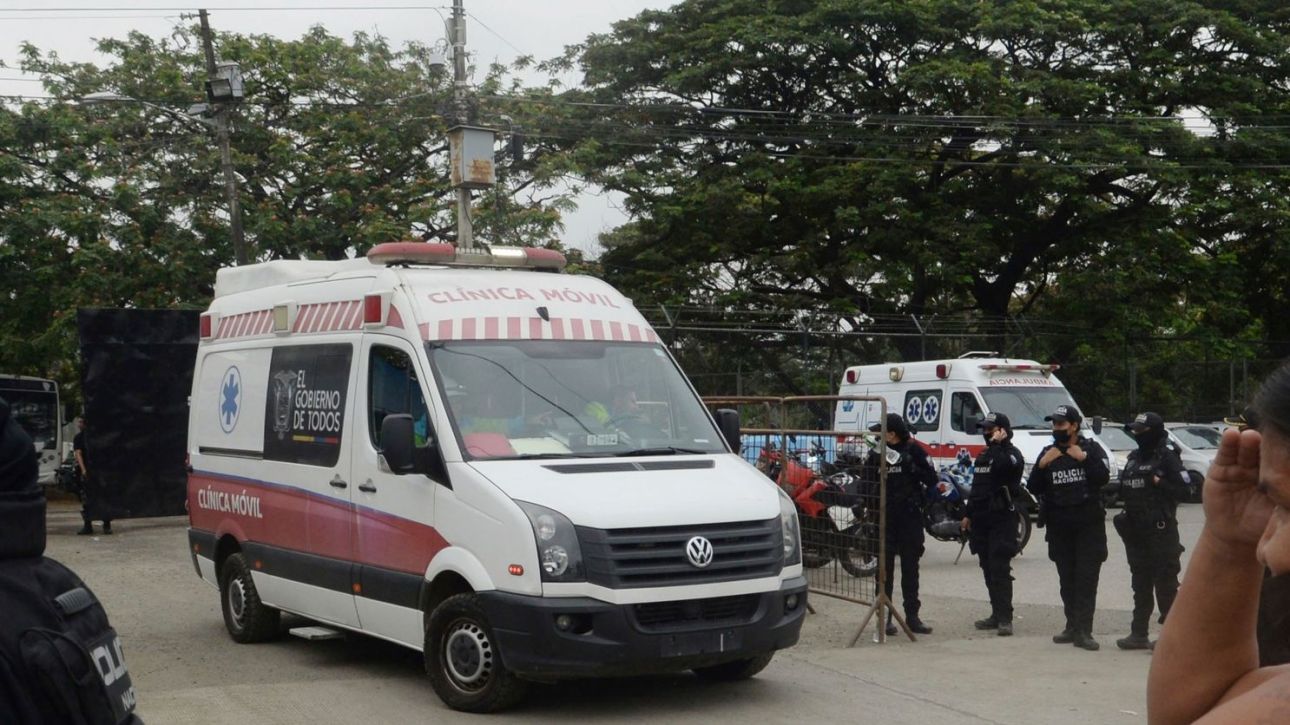 &Iota;&sigma;&eta;&mu;&epsilon;&rho;&iota;&nu;ό&sigmaf;: &Tau;&omicron;&upsilon;&lambda;ά&chi;&iota;&sigma;&tau;&omicron;&nu; 14 &nu;&epsilon;&kappa;&rho;&omicron;ί &kappa;&alpha;&iota; 29 &tau;&rho;&alpha;&upsilon;&mu;&alpha;&tau;ί&epsilon;&sigmaf; &sigma;&epsilon; &tau;&rho;&omicron;&chi;&alpha;ί&omicron; &mu;&epsilon; &lambda;&epsilon;&omega;&phi;&omicron;&rho;&epsilon;ί&omicron;