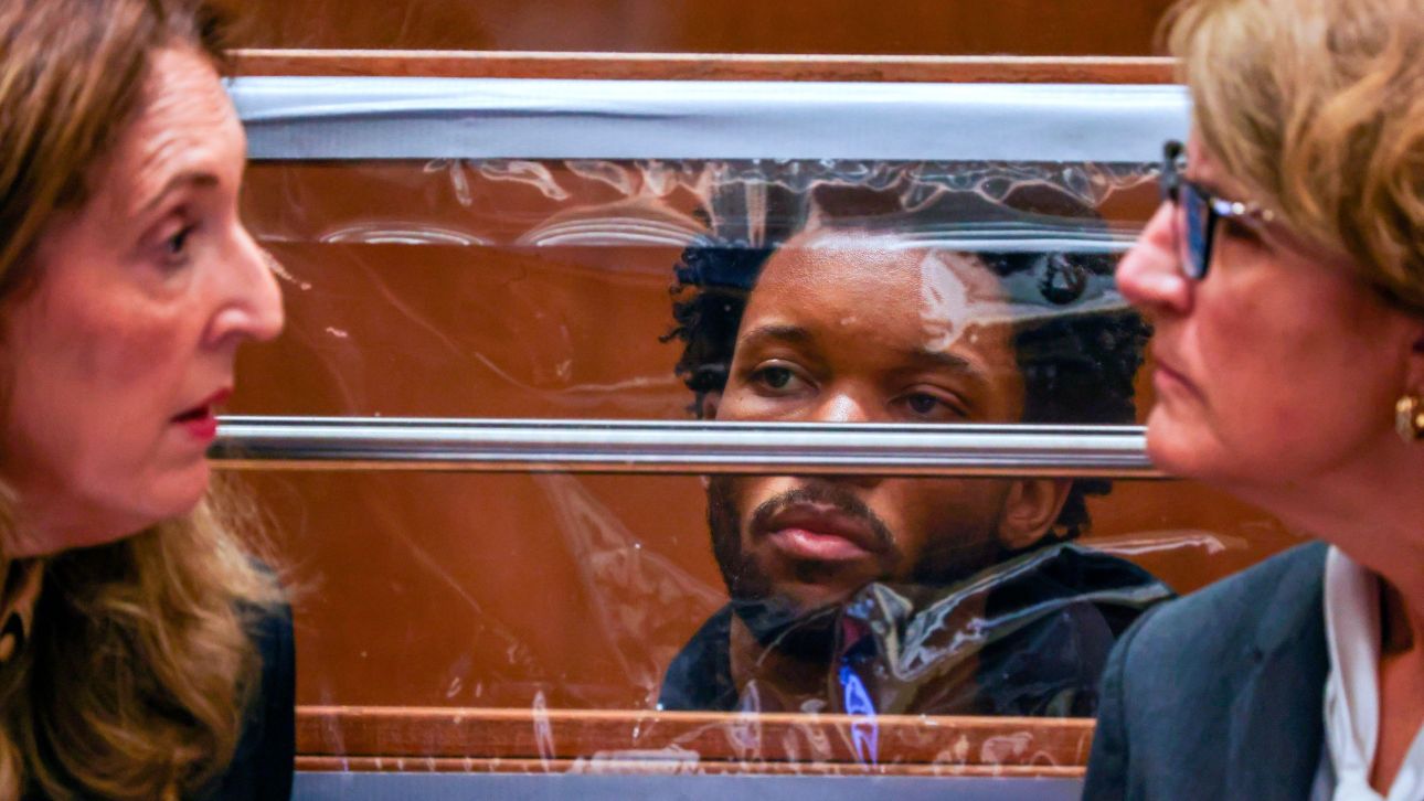 Σοκ στο Χόλιγουντ: Ο D4vd δηλώνει αθώος για τη δολοφονία 14χρονης – Μακάβρια ευρήματα σε Tesla