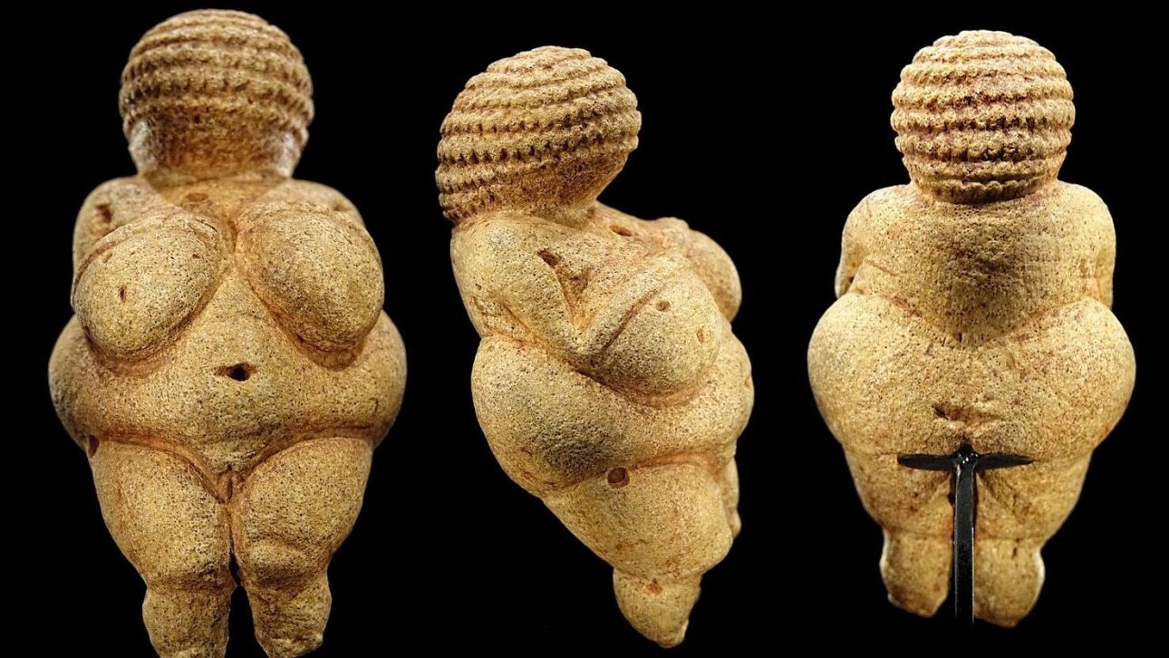 «Αφροδίτη του Willendorf»: Η ιστορία πίσω από το πρώτο γυμνό στην ανθρώπινη τέχνη