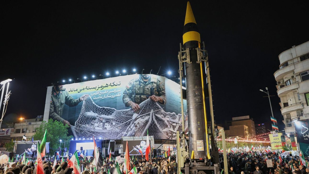 &Epsilon;&pi;ί&delta;&epsilon;&iota;&xi;&eta; &iota;&sigma;&chi;ύ&omicron;&sigmaf; &alpha;&pi;ό &tau;&eta;&nu; &Tau;&epsilon;&chi;&epsilon;&rho;ά&nu;&eta; &sigma;&epsilon; &pi;&alpha;&rho;έ&lambda;&alpha;&sigma;&eta; &mu;&epsilon; &beta;&alpha;&lambda;&lambda;&iota;&sigma;&tau;&iota;&kappa;&omicron;ύ&sigmaf; &pi;&upsilon;&rho;&alpha;ύ&lambda;&omicron;&upsilon;&sigmaf;