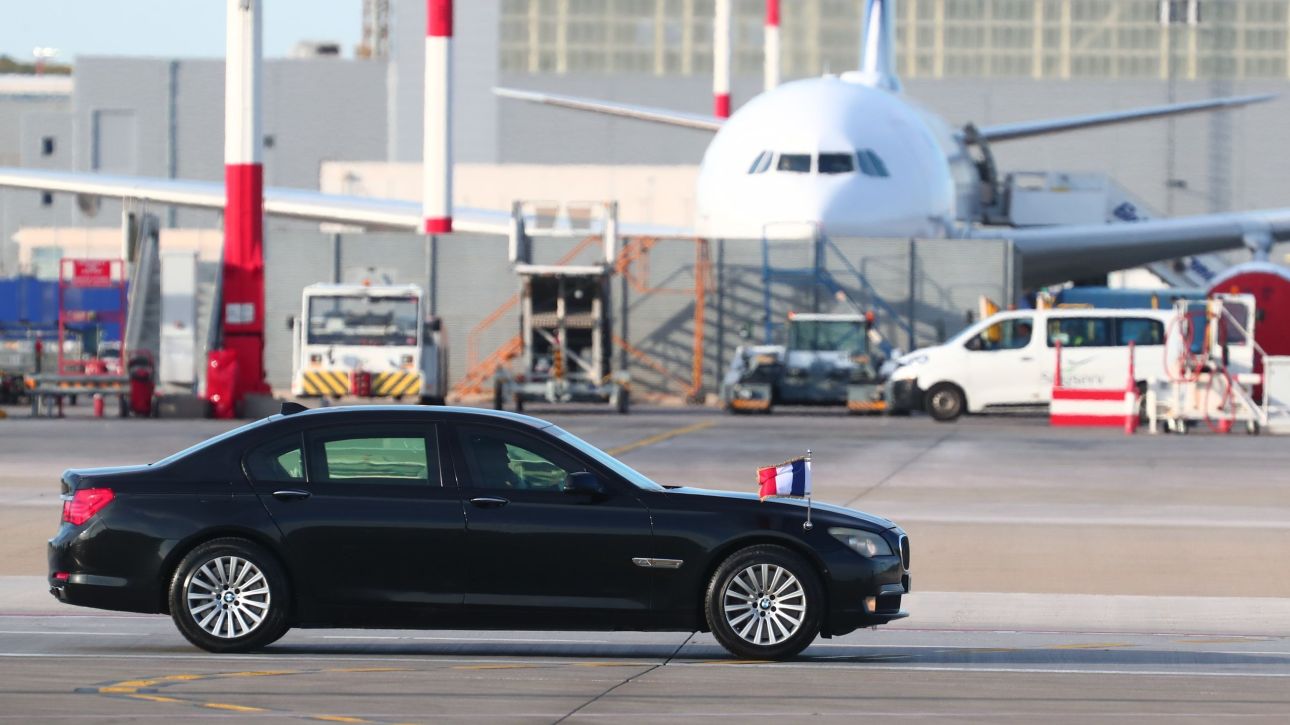 Έφτασε στην Αθήνα ο Εμανουέλ Μακρόν: Η ατζέντα και οι συναντήσεις