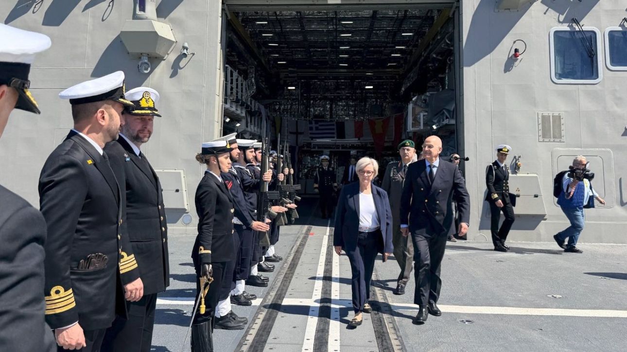 Δένδιας για συνάντηση με Γαλλίδα ομόλογό του: Συζητήσαμε τρόπους σύσφιγξης των άριστων σχέσεων