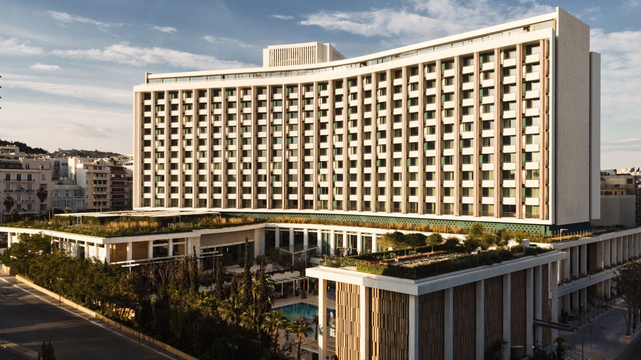 &Tau;&omicron; Conrad Athens The Ilisian ά&nu;&omicron;&iota;&xi;&epsilon; &tau;&iota;&sigmaf; &pi;ύ&lambda;&epsilon;&sigmaf; &tau;&omicron;&upsilon;: Έ&nu;&alpha; &sigma;ύ&gamma;&chi;&rho;&omicron;&nu;&omicron; Urban Resort &sigma;&tau;&eta;&nu; &kappa;&alpha;&rho;&delta;&iota;ά &tau;&eta;&sigmaf; &Alpha;&theta;ή&nu;&alpha;&sigmaf;